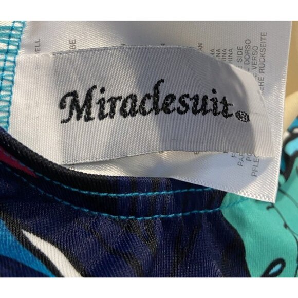 Miraclesuit Bathing Suit Swim One Piece Green Blue Tucan Tropical Size 12 - Picture 3 of 4